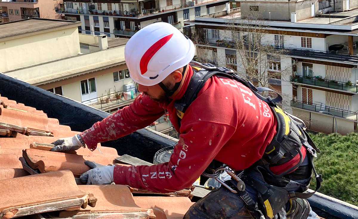 Operatore su fune: cosa fa e come diventarne uno
